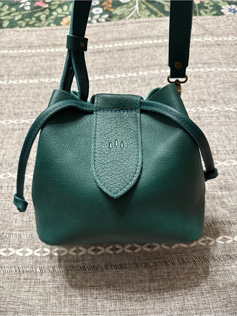 Portland Leather Firefly Bucket Bag Small Sea Glass